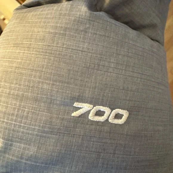 The North Face Women's Nuptse Down Jacket Gray Silver 700 Excellent Condition - Picture 5 of 9